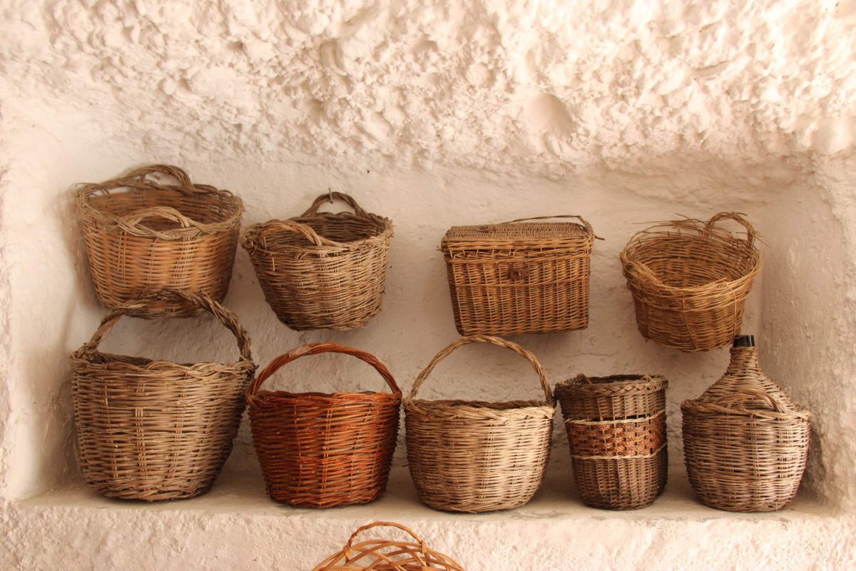 出産祝いに子ども服のギフト